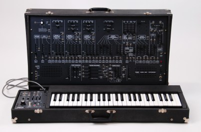 4881514359_87b8d35218_b he ARP 2600 (photo by Rockheim, Flickr Creative Commons)