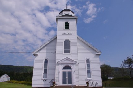 Stella Maris church in Creignish, Cape Breton, where Natalie MacMaster and Donnell Leahy married in 2002 (photo by Inverness County C@P Network Society, Flickr Creative Commons, Aug. 31, 2010)