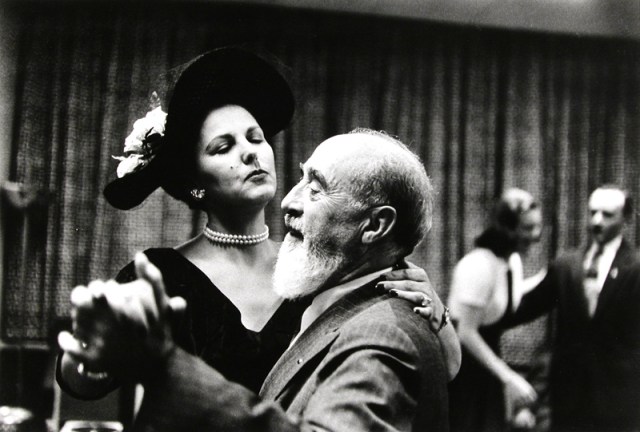"Dance at the UN,"1955, by George S. Zimbel (b. 1929) (© George S. Zimbel / Courtesy of Stephen Bulger Gallery)