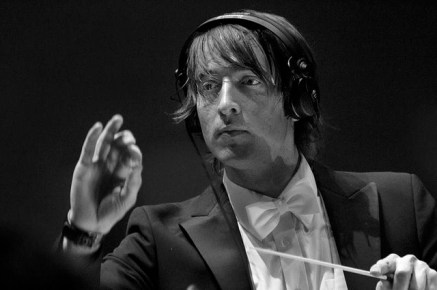 Jules Buckley conducting a concert in Eindhoven, the Netherlands, on Feb. 4, 2011 (photo by Ben Houdijk, Flickr Creative Commons)