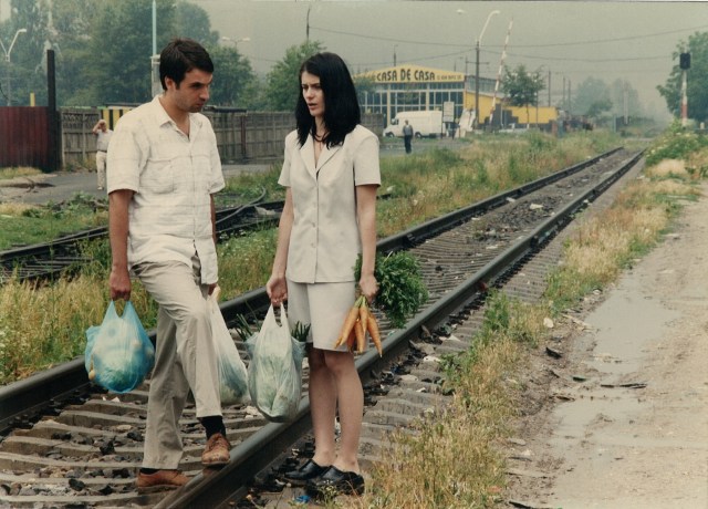 Alexandru Papadopol and Anca Androne in Cristian Mungiu's 2002 film Occident (photo courtesy of Mobra Films)