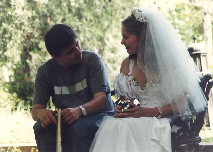 Cristian Mungiu with actress Tania Popa on the set of his first feature, <em>Occident</em> (2002) (photo courtesy of Mobra Films)