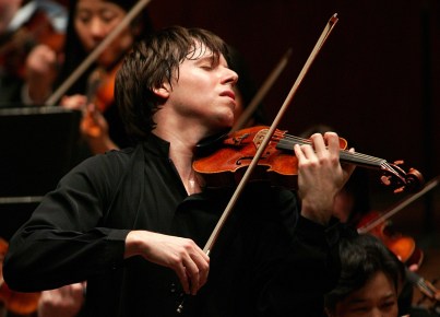 Violinist and conductor Joshua Bell (photo by Chris Lee)