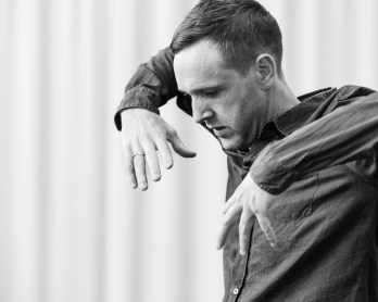 Jefta van Dinther (photo by Jubal Battisti)