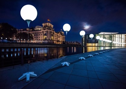 LICHTGRENZE, Berlin, 2014 (photo by Ralph Larmann)