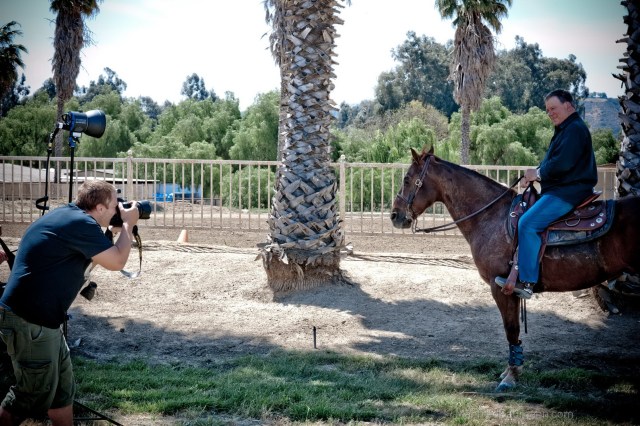 Manfred Baumann photographing actor William Shatner (photo courtesy of Manfred Baumann)