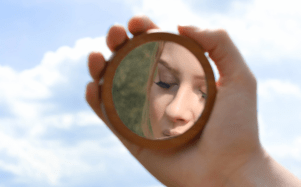 Image from "Aura" by Dani Kristina (artwork by Deadlight Films)